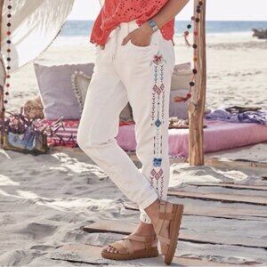 Driftwood Joggers Sz L White Southwest Embroidery Sundance Festival